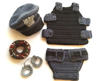 PATRÓN de policía bebé de ganchillo, PATRÓN de traje de policía bebé, disfraz de oficial de policía, policía, policías, ganchillo de policía, accesorio de foto de policía