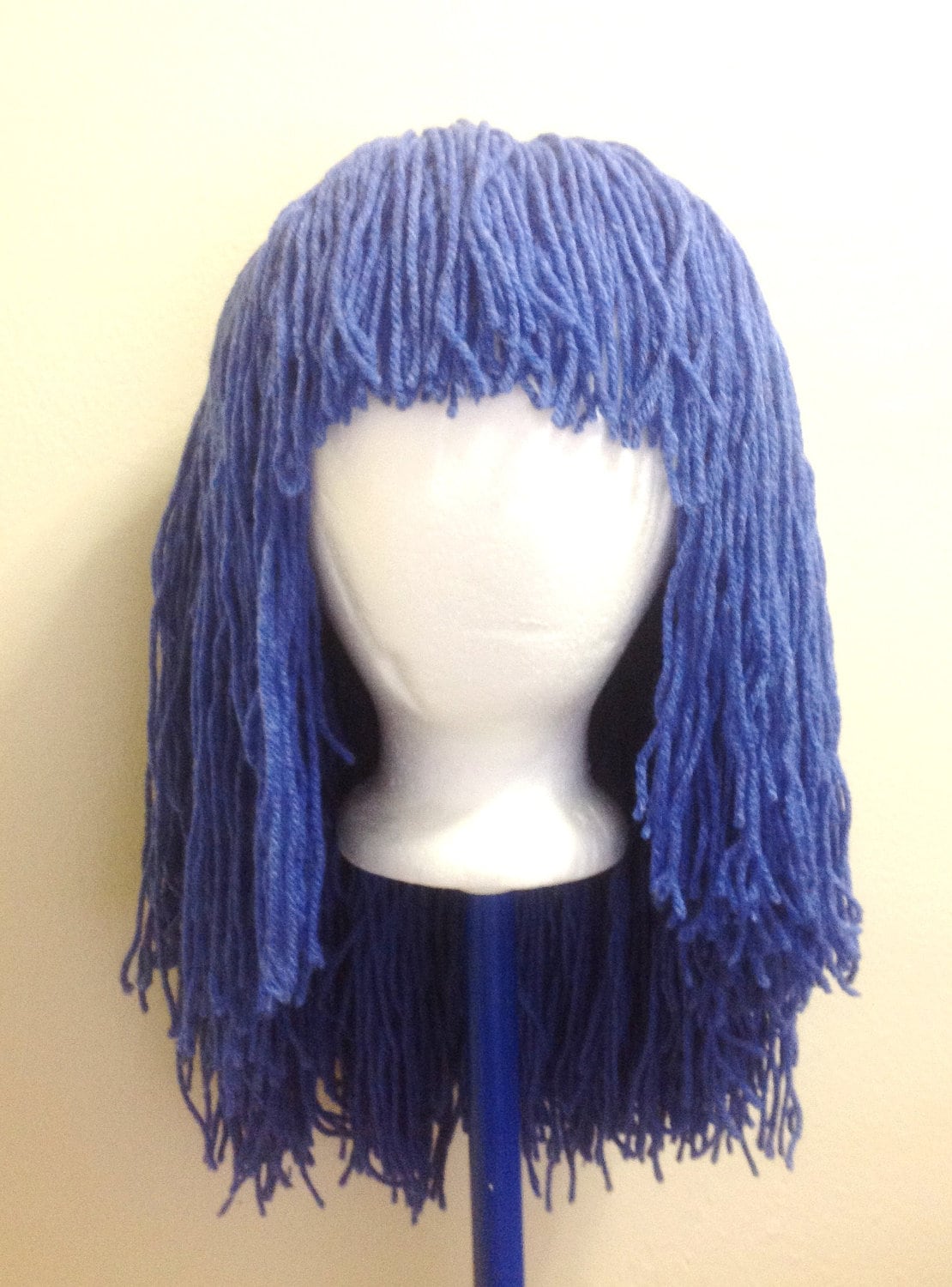 black yarn wig