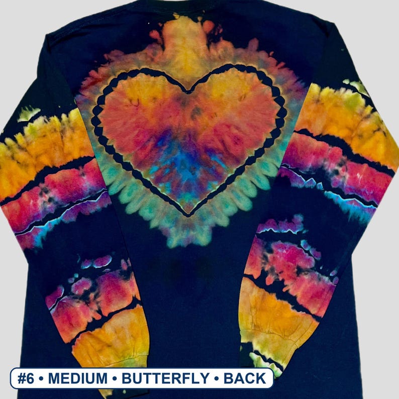 Butterfly Heart Reverse Dye Long Sleeve Shirt, Made-to-Order Colorful Tee bild 2