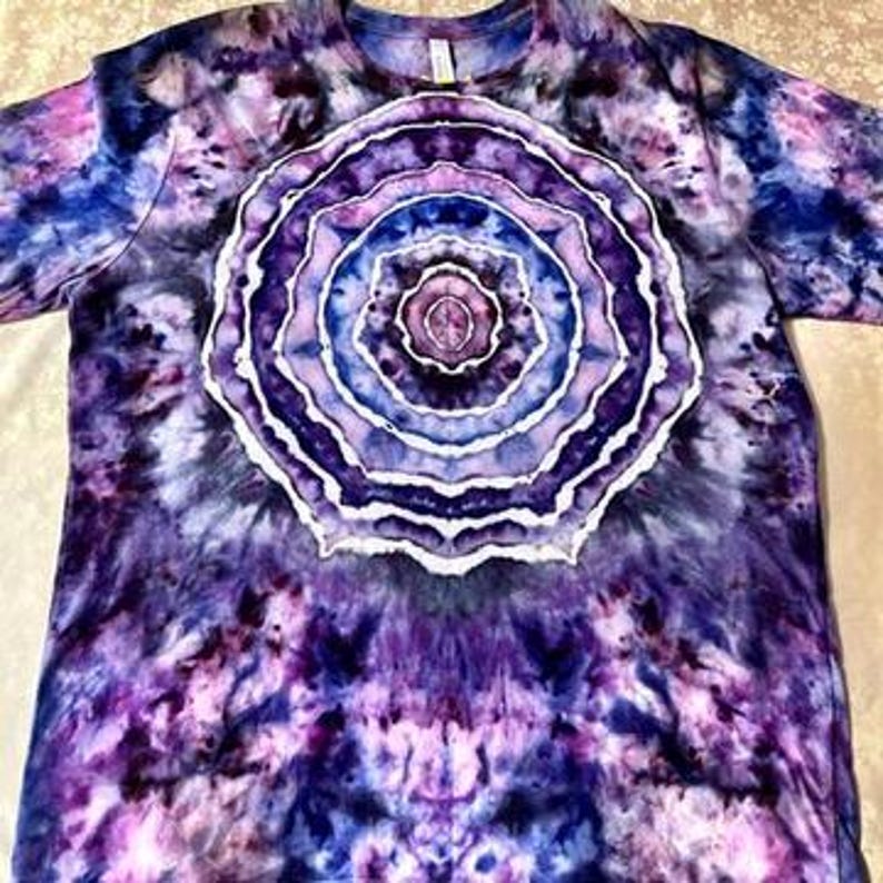 Hand Dyed Mandala Tie Dye Shirt | Purple Geode Ice Dye Tee, XL bild 2