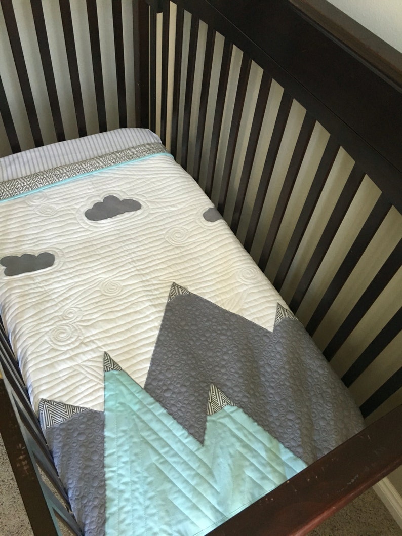 MADE TO ORDER Mountain Crib Quilt image 3