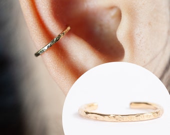 Pendiente de oreja martillado en oro: pendiente de caracola falsa relleno de oro de 14 k