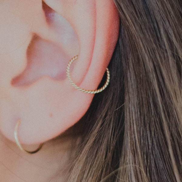 21g Cartilage Cuff Earring, Rook Hoop, Orbital Helix Hoop, Rope Cartilage Earring, Nose Piercing, Fake Gold Cuff E/R, NO Piercing Necessary