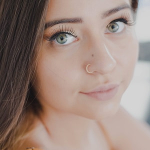 Twisted Nose Ring, Small 21g Hoop Nose Ring, Cartilage Braid Wire Rook Snug Fit Hoop, Helix Cuff Hoop, Nose Piercing, Gold Twisted Rope Hoop