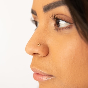 Diamond Cut Heart Nose Stud | Tiny Heart Bone Nose Stud | Small Solid Gold Nose Ring | 14k 22 Gauge |  22g Tiny Sparkle Heart  Pin Bone Stud