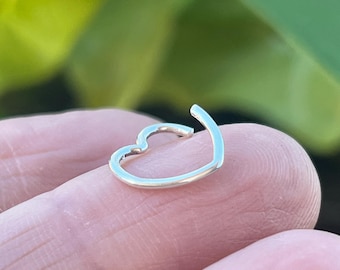 Orecchini a Fora Di Cuore a Cerchio Piccolo Per Donne Ragazze