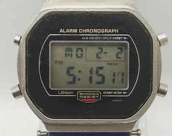 Casio 691 G-Shock DW-5700 Alarm Chronograph Vintage Herrenuhr