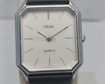 Vega Adec 2038-395476 Vintage Quartz Herrenuhr