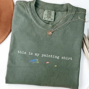 Comfort Colors® målarskjorta, konstälskare, konstnärsskjorta, målarskjorta, konstlärarskjorta, hobbyskjorta, rolig målarskjorta, present till