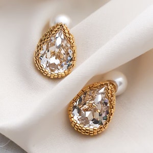 Pear Cut Studs, Clear Crystal Earrings, Pear Cut Earrings, Gold Earrings, Teardrop Earrings, Gold Beaded Earrings
