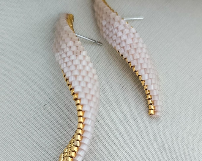 Featured listing image: Rêve Doré | Blanc