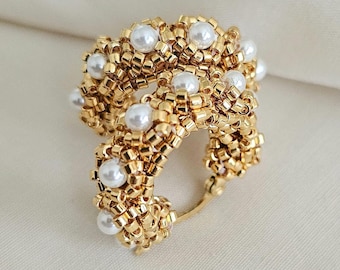 Rosa Mini Pearl Hoops