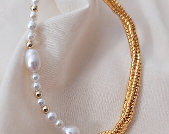 Pearl bracelet, beaded gold bracelet, stretchable bracelet, oyster pearls bracelet, south sea pearls bracelet, JeannieRichard