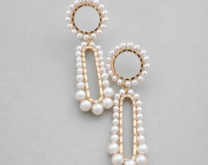 Featured listing image: Gloria Dangles | Perle