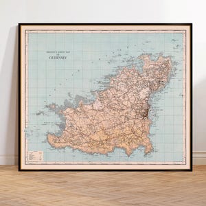 Carte de Guernesey, carte ancienne restaurée, art déco cartographique