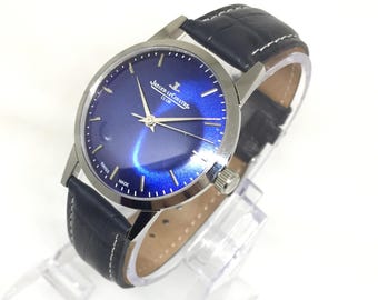 Jaeger LeCoultre Club vintage de los años 70: esfera azul, correa de cuero azul, reloj de pulsera