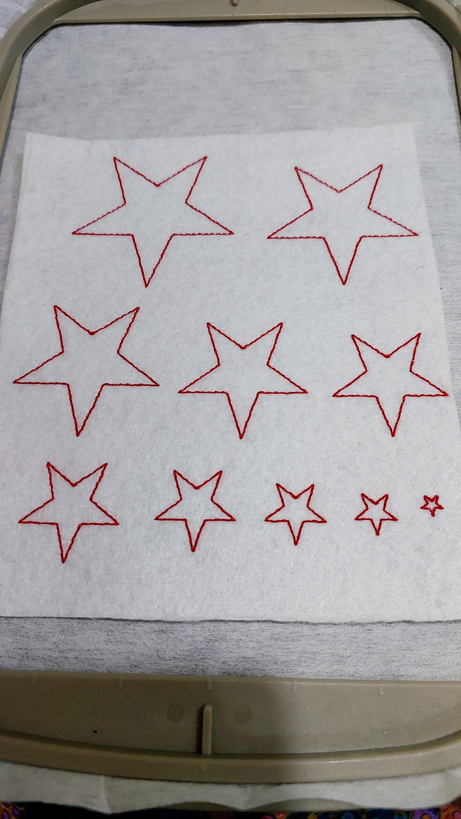 Mini Star Machine Mini Star Outline Bean Stitch Embroidery Design, Machine Embroidery ...