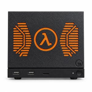 Può includere: Un case per computer nero con finitura testurizzata caratterizzato da un prominente simbolo Lambda arancione al centro. Due pannelli di ventilazione in rete arancione fiancheggiano il logo. Il pannello frontale include due porte USB e un tasto.