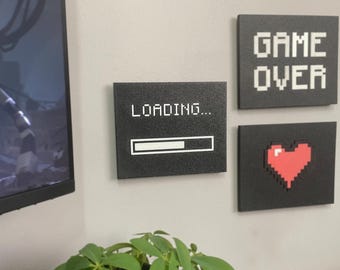 Set de regalo personalizado para gamers y geeks: elige 3 placas para escritorio y pared.