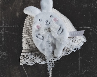 OOAK Blythe Doll Hat – Straw Hat with Plush Rabbit, Vintage Ribbon