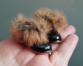 MADE ON ORDER - BLACk FUr BOOTIEs for 1-6 scaled dolls