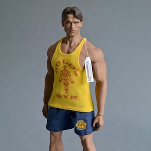 Conjunto de ropa deportiva XXL a escala 1/6 inspirado en el culturismo de Schwarzenegger que se adapta a figuras y muñecos más grandes, por ejemplo, Phicen TBLeague M34 M35 M36.