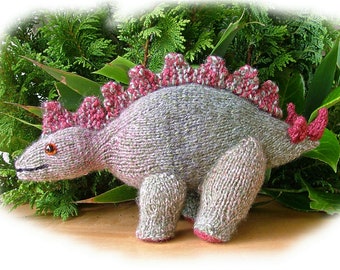 STIGGY the STEGOSAURUS dinosaur knitting pattern by Georgina Manvell pdf download