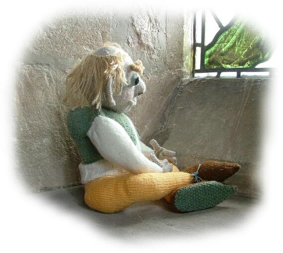 QUASIMODO the Hunchback Notre Dame toy knitting  pattern by Georgina Manvell 