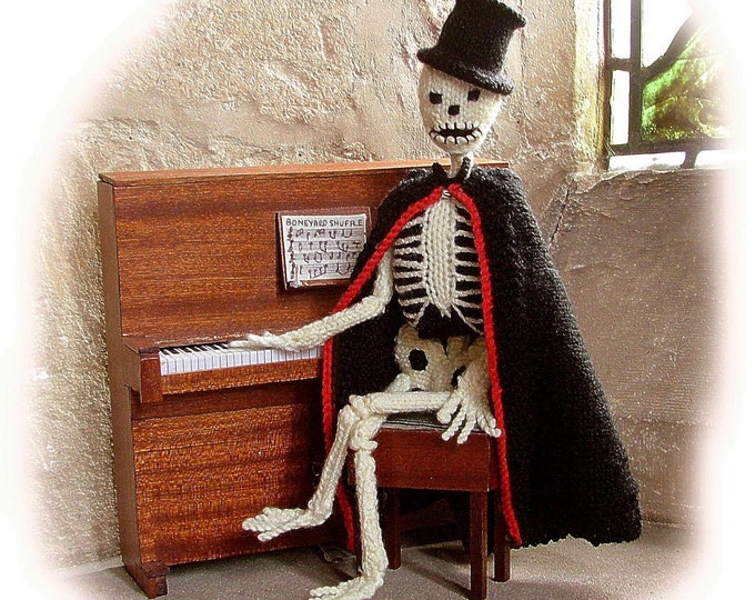 BONAPARTE SKELETON Plus Clothes Toy Knitting Pattern by Georgina ...