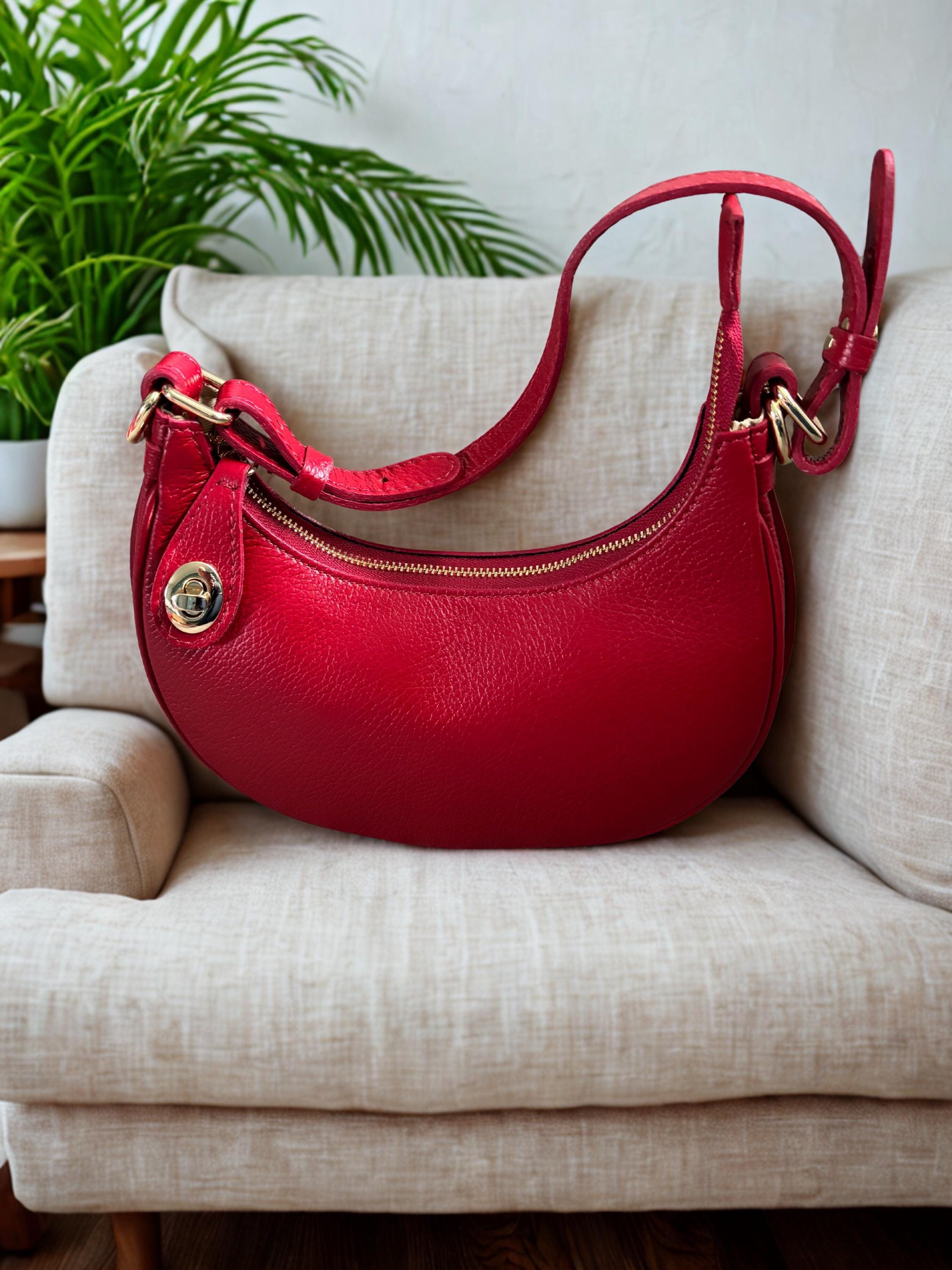 Coccinelle italy - Etsy 日本