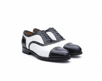 Zapatos Oxford brogue blancos y negros hechos a mano para hombre / Zapatos de vestir clásicos de cuero