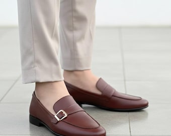 Mocasines de piel marrón con una sola hebilla para hombre: zapatos de vestir clásicos hechos a mano