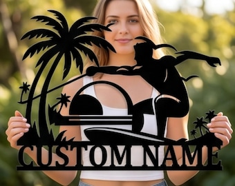 Decoración de pared metálica personalizada con temática de surf, letrero con nombre de surfista personalizado para la cueva del hombre o la casa de playa, regalo deportivo único para amantes del océano.