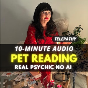 Puede incluir: Persona de cabello oscuro con blusa de encaje rojo, tras una mesa con cartas de tarot, velas y una planta. Texto superpuesto: TELEPATHY, 10-MINUTE AUDIO, PET READING, REAL PSYCHIC NO AI. Se observan varias cartas de tarot esparcidas.