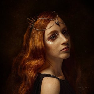 THISTLE Tiara Spike Headband with Chain Veil Face Jewerly