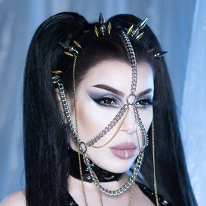 MEDUSA-zendspoel met ketting en hoofdband met studs