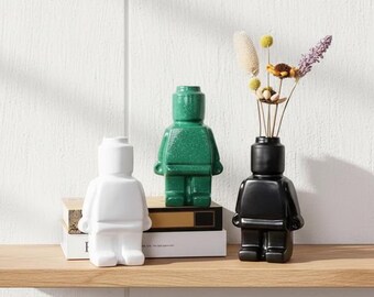 Nordic Ceramic Robot Vase – Modern Indoor Flower Pot & Home Desk Decoration