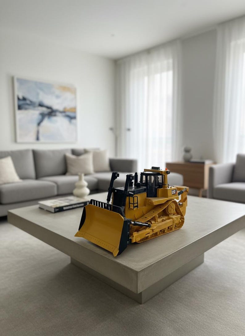 Caterpillar Diecast Masters / Leksaksbandstraktor bild 2