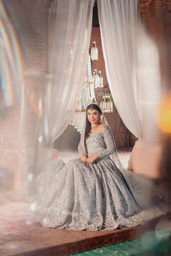 Noorey - Silver Grey Bridal Gown with Emerald Accents and Intricate Hand Embroidery Noorey - Silver Grey Bridal Gown with Emerald Accents and Intricate Hand Embroidery