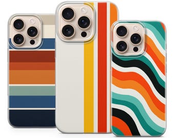 Pode incluir: Três capas de telefone com designs retrô coloridos. Uma capa tem listras horizontais em tons de marrom, laranja, azul e creme. Outra apresenta listras verticais em amarelo, laranja e vermelho. A terceira capa tem listras onduladas em verde-azulado, laranja e preto.