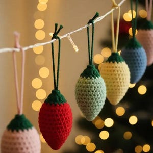 Crochet Light Garland Pattern – C9 Vintage Bulb Ornaments, Festive String Decor, PDF with Step-by-Step