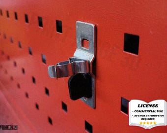 CLIP DE SUJECIÓN para Placa BASE Cuadrada Impresión 3D - Modelado Blender - BambuLab - Edición Limitada, Solo quedan Pocas Unidades.