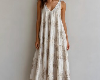 Vestido largo bordado 100% algodón, sin mangas, de corte holgado y fluido, ideal para la playa, vacaciones y verano / Chaleco interior incorporado