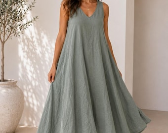 Vestido de playa holgado estilo Lagenlook / 100% algodón. Hecho en Italia. Vestido largo sin mangas de corte fluido.