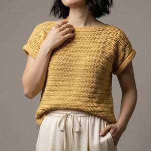 Modelo de crochê para camiseta leve de verão | Blusa boho boxy fácil de fazer | Tamanhos do PP ao 5XG (Download em PDF)