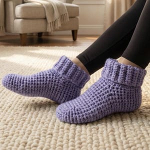 Crochet Ribbed Slippers Pattern : Easy Slipper Socks (PDF Download)