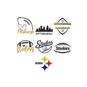 Puede incluir: Una colección de siete diseños gráficos en negro, dorado, amarillo, rojo y azul con balones de fútbol americano, el horizonte de Pittsburgh, la palabra Pittsburgh, la palabra Steelers y el logotipo de los Steelers con estrellas sobre fondo blanco.