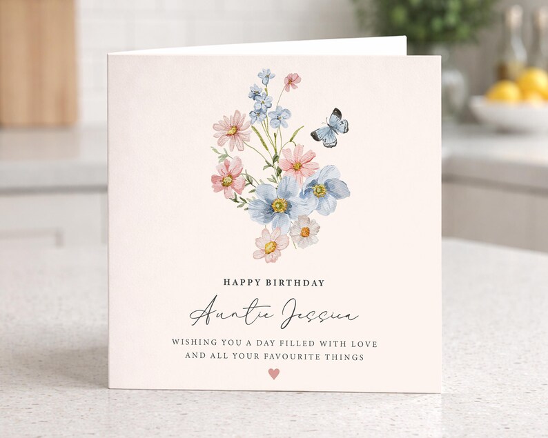 Auntie Birthday Card - Personalised - Pretty Floral Greetings Card ...