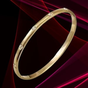 Bracelet jonc en or jaune 14 carats et diamants ronds | Bracelet manchette en diamant délicat cultivé en laboratoire Bracelet minimaliste en or à porter au quotidien