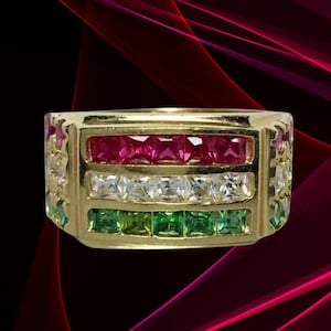 Anillo de oro amarillo de 14 quilates con rubí, esmeralda y diamantes de talla princesa de 2 quilates para hombre. Joyería mexicana. Anillo para el meñique. El mejor regalo para papá.